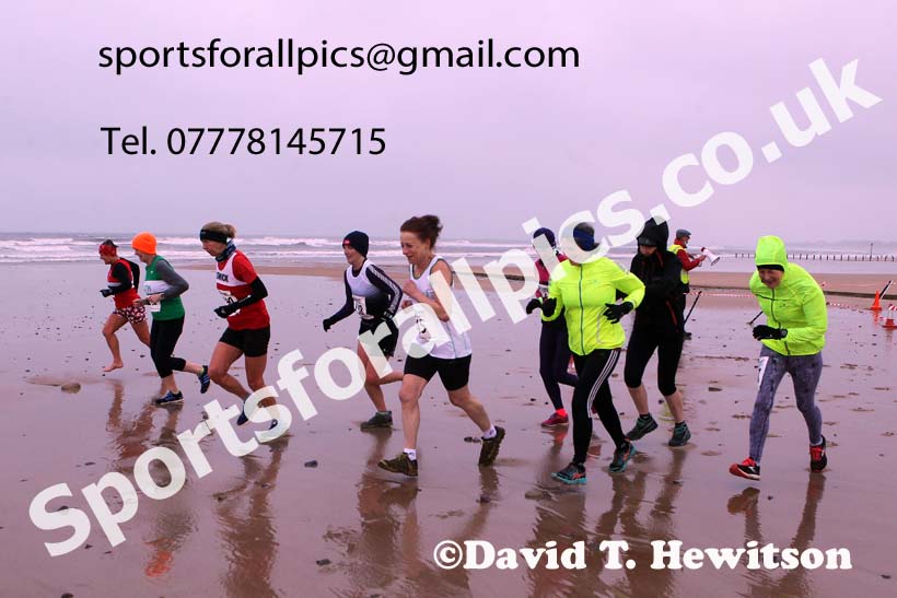 The 2021 Blyth Sands Race, December 5th. Photo: David T. Hewitson/Sports for All Pics